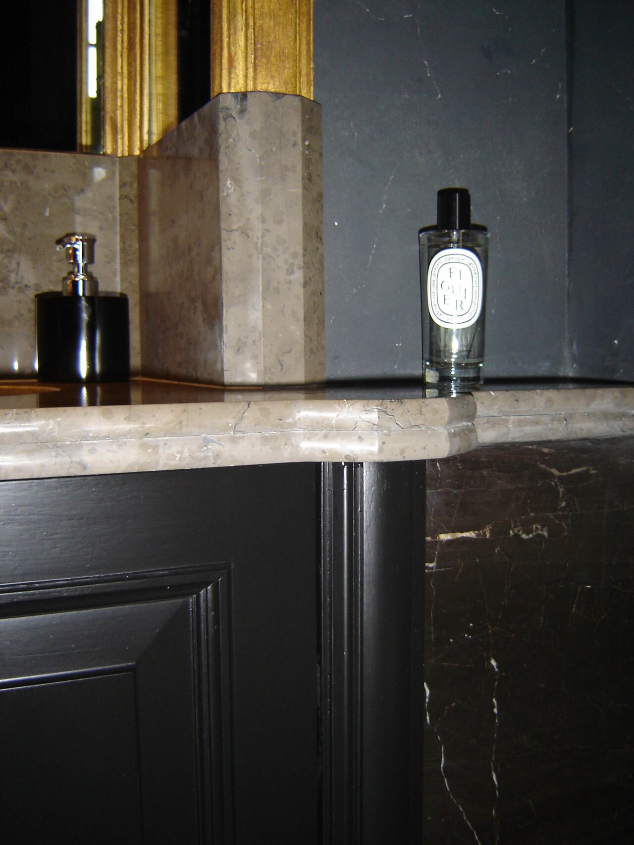 Project brasschaat badkamers 5 voskuil natuursteen.1280x0