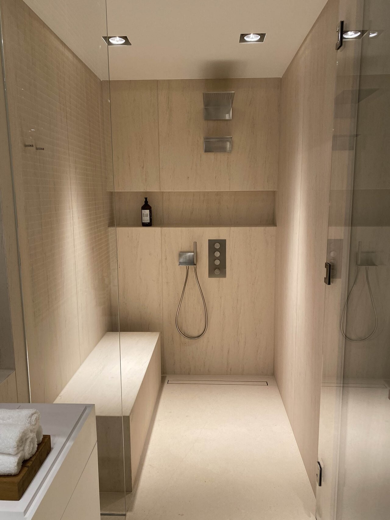 Project hamam en badkamer 2 voskuil natuursteen.1280x0