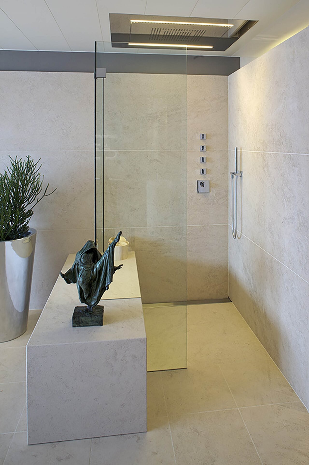 Showroom hogendoor reeuwijk 2 voskuil natuursteen.1280x0